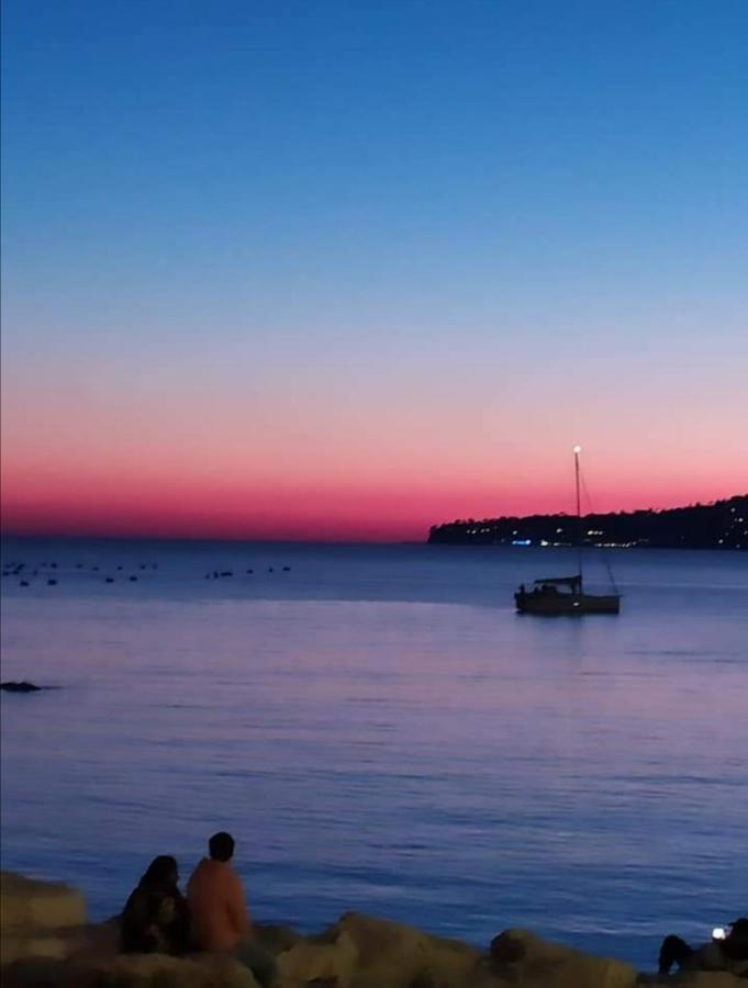 Appartamento Napoli Capitale Esterno foto